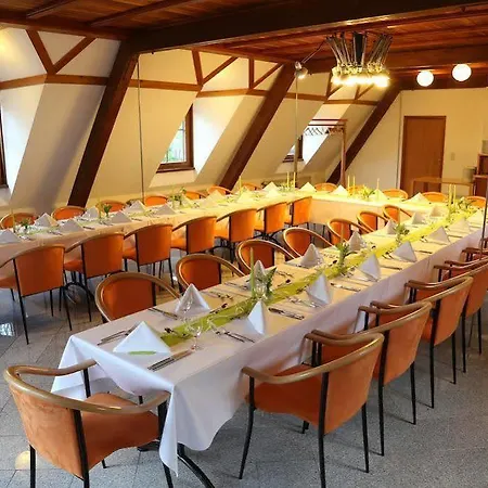 Hotell Deutsches Haus 3*